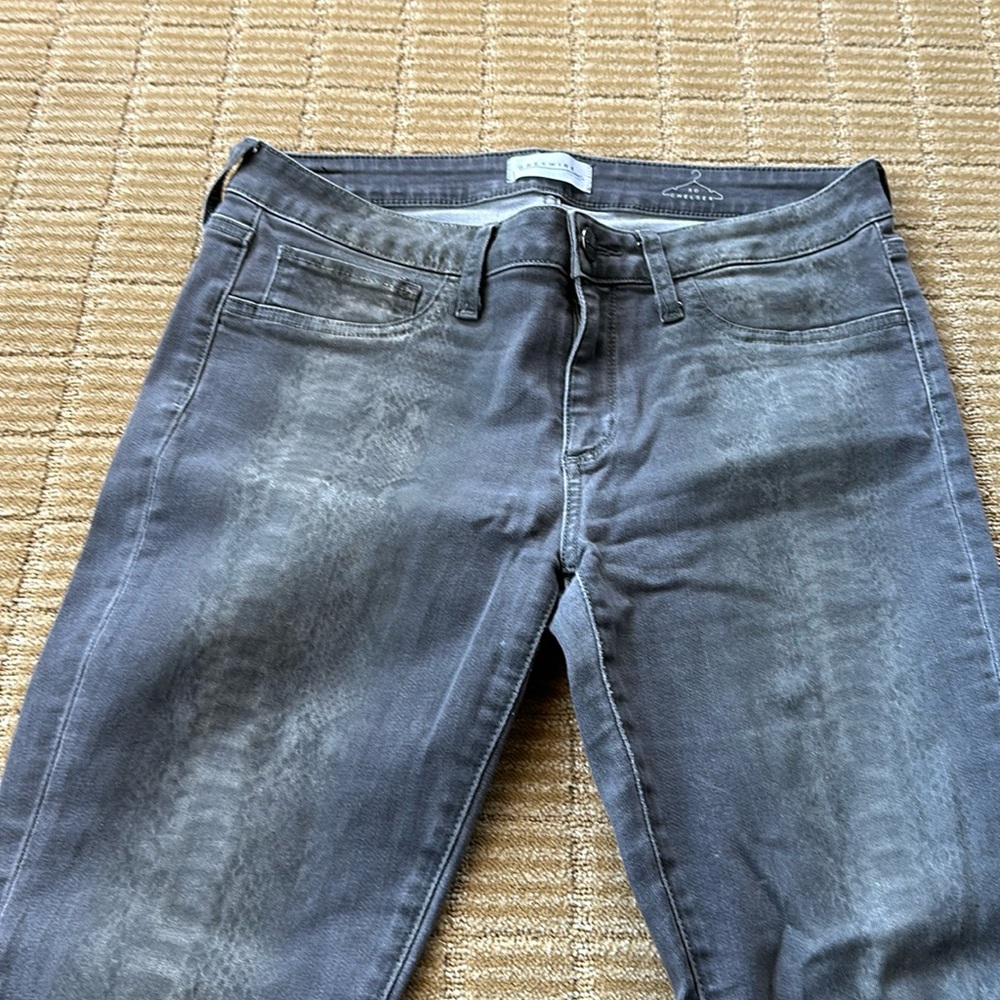 Grey Jeans Chelsea